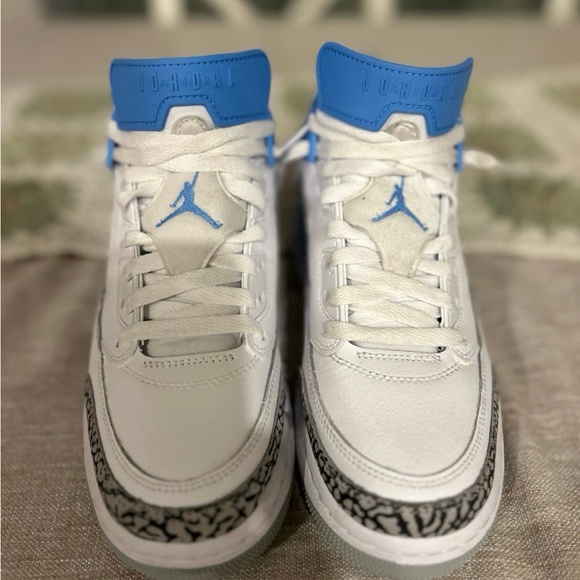 Jordan Other - Jordan Spizike Low Blue and White 7y - barely worn